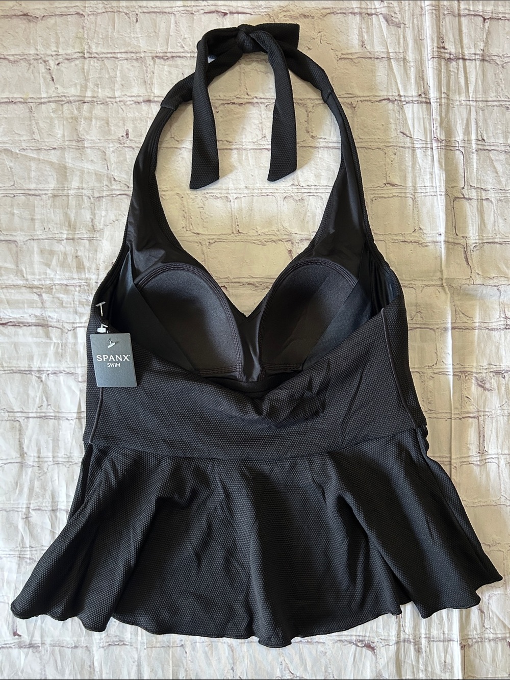 Spanx Swim NWT Pique Full Bust Halter Tankini Top Black Size Medium Bathing - Picture 6 of 7